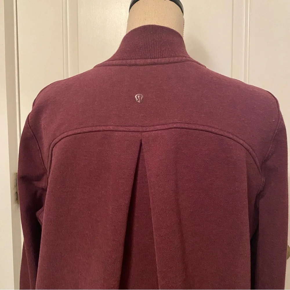LULULEMON ATHLETICA JACKET COAT PURPLE WINE JERSEY ZIP FRONT ATHLEISURE SIZE 8